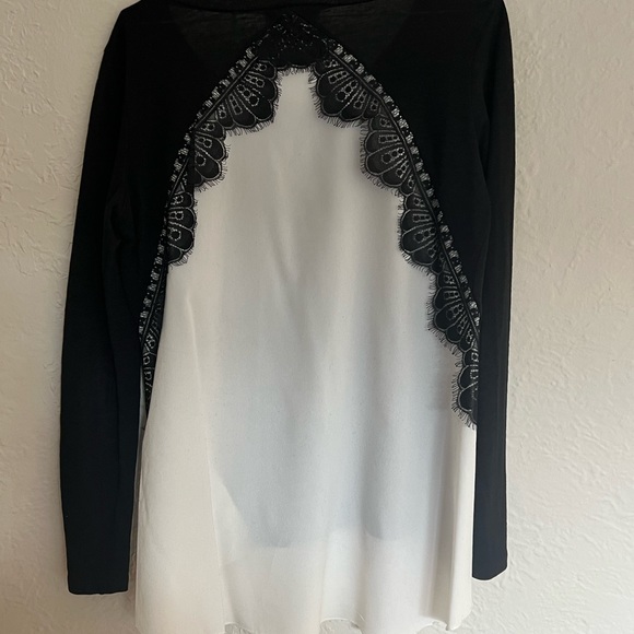 2 Sandro Long Sleeve Tops - Picture 2 of 9